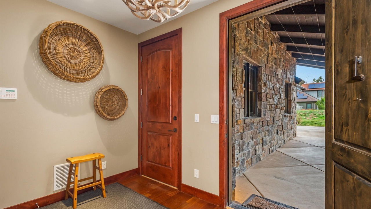 Photo of Others in Aspen Glen