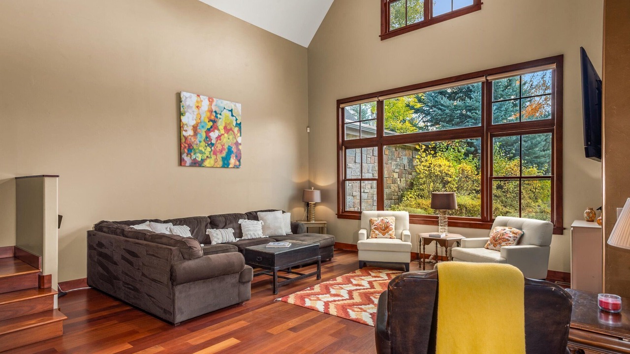 Photo of Livingroom in Aspen Glen