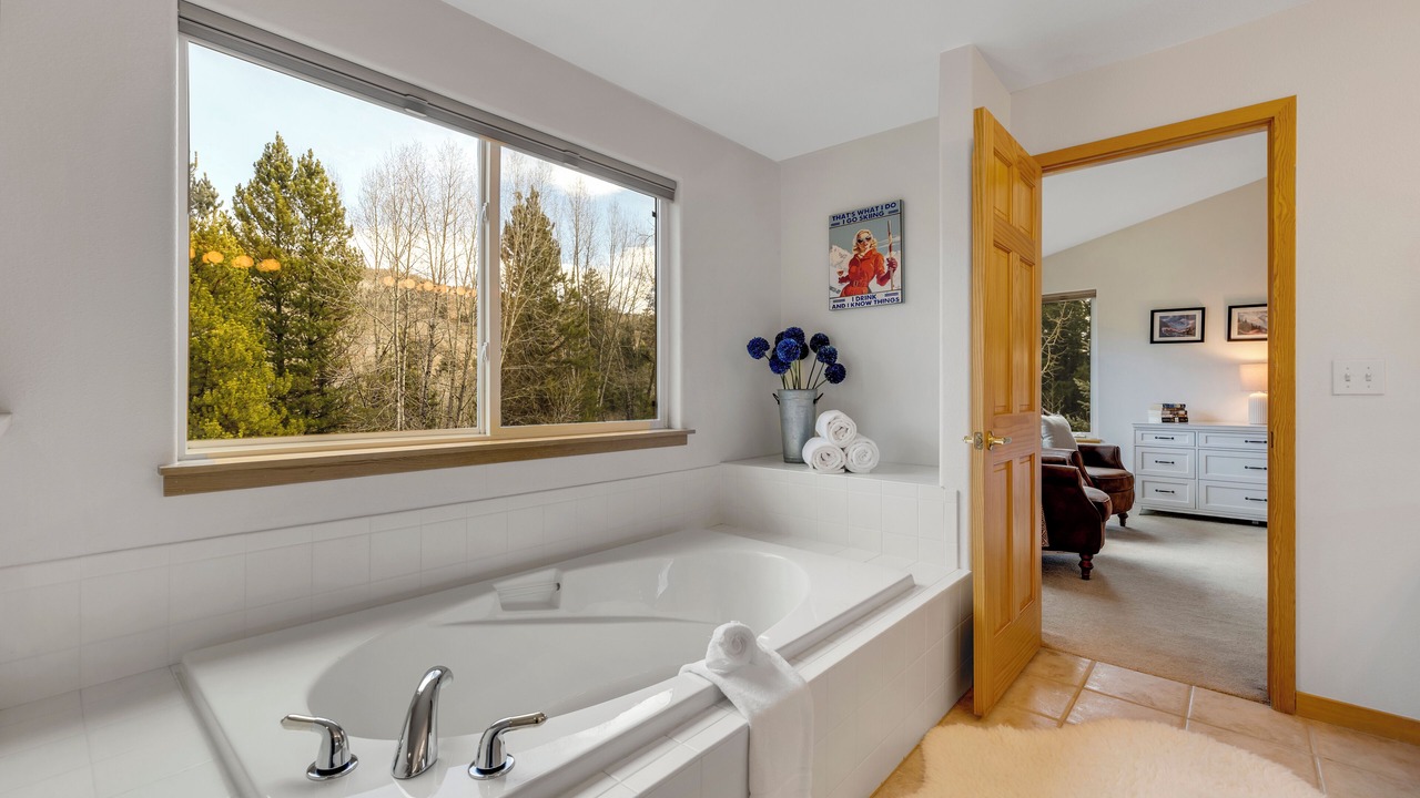 Photo of Bathroom in Silverthorne
