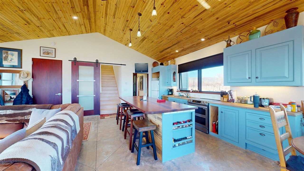 Photo of Livingroom in Gunnison