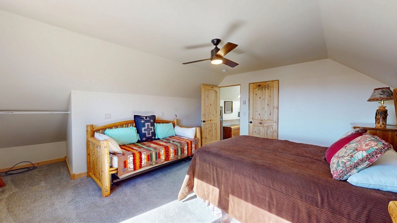 Photo of Bedroom in Gunnison