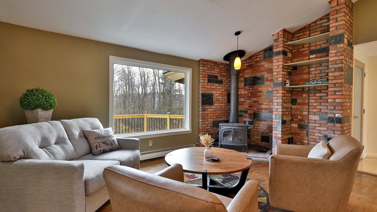Photo of Livingroom in Mendon