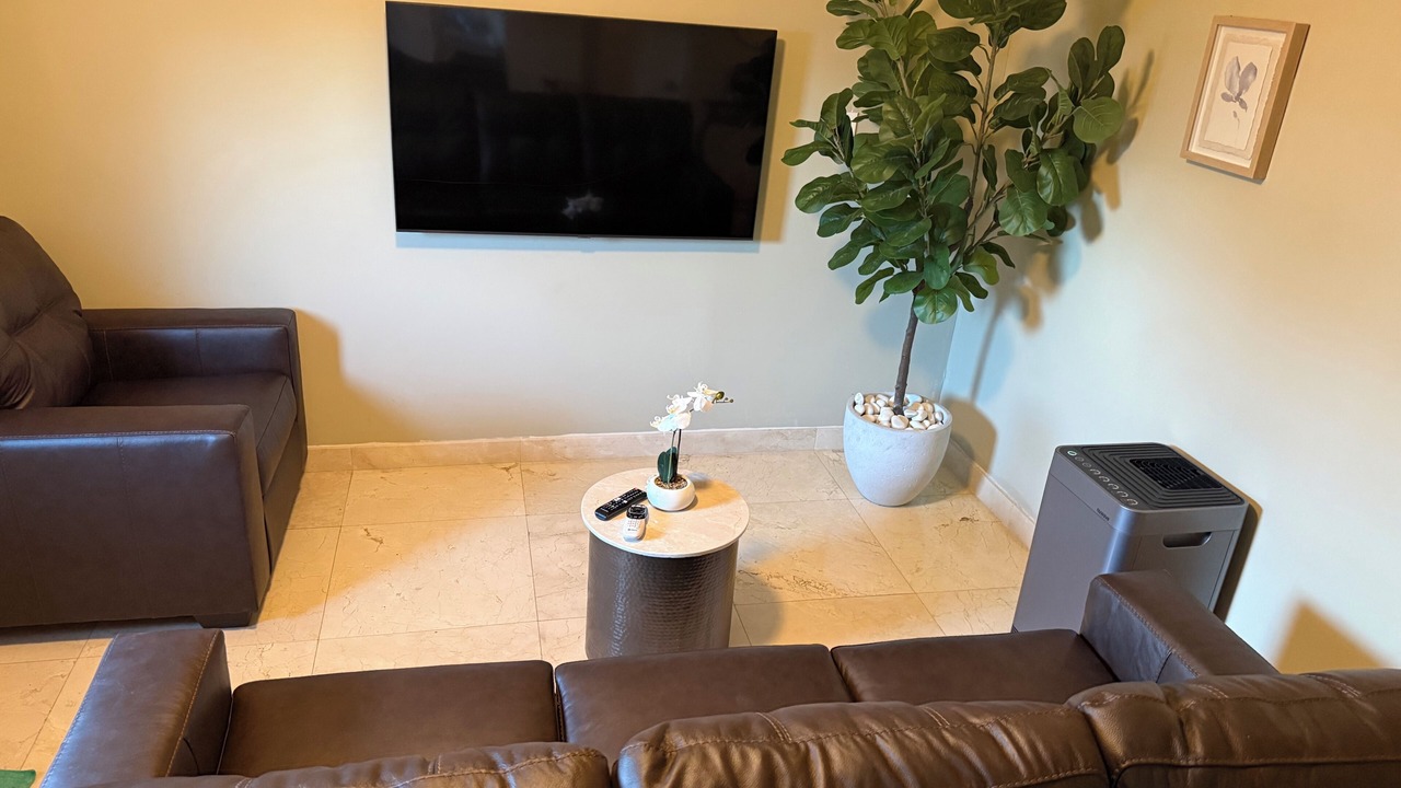 Photo of Livingroom in North Miami Beach