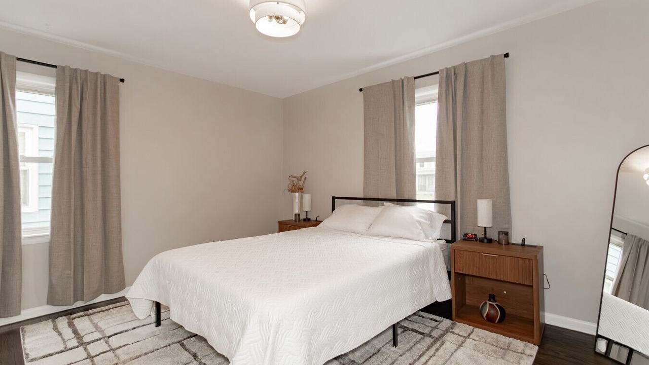 Photo of Bedroom in Wickliffe