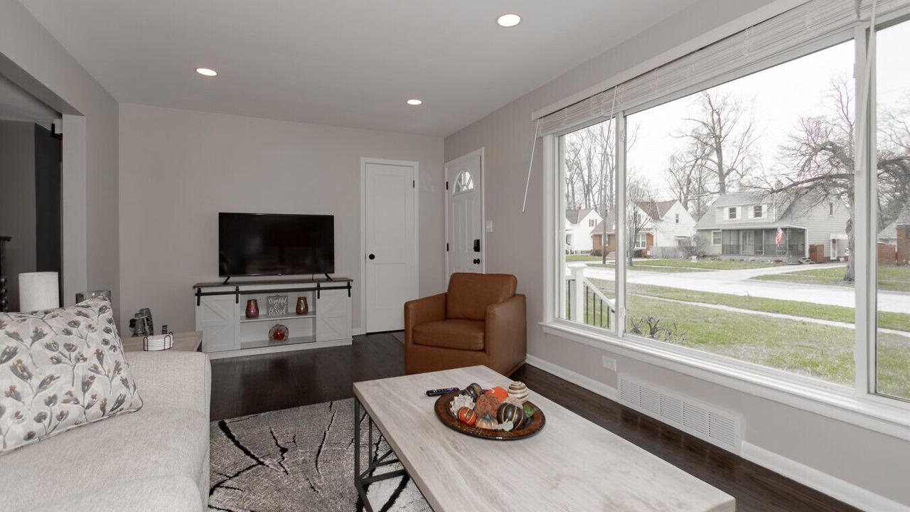 Photo of Livingroom in Wickliffe