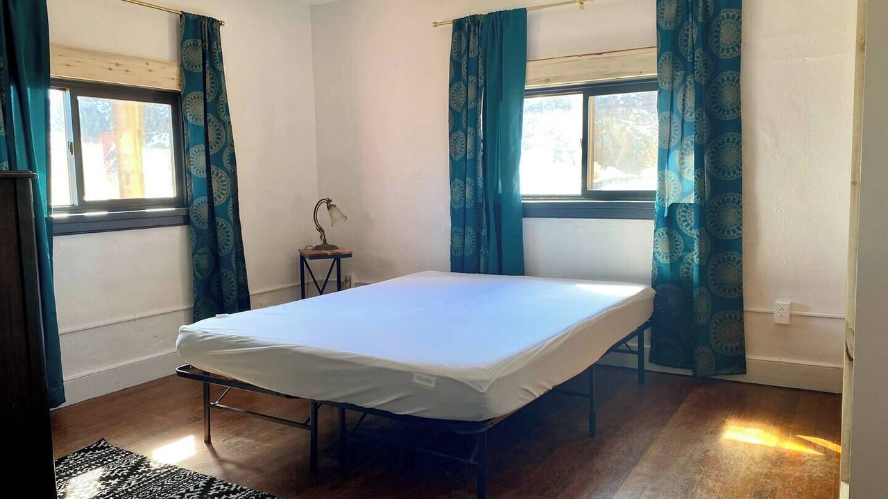 Photo of Bedroom in Del Norte