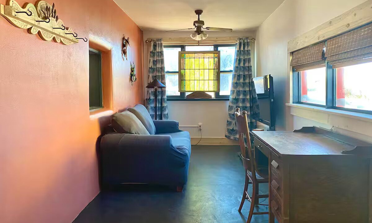 Photo of Livingroom in Del Norte
