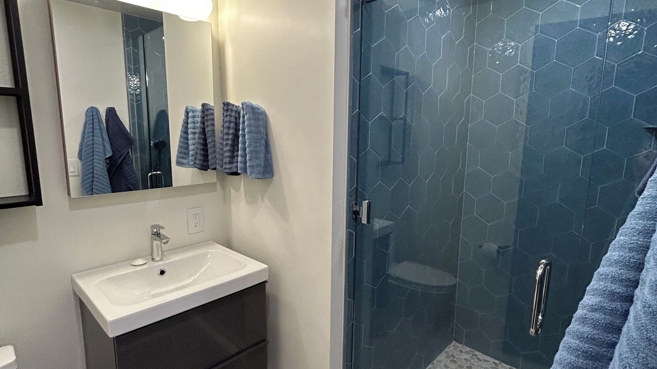 Photo of Bathroom in Carbondale