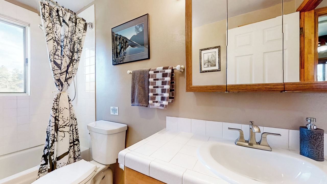 Photo of Bathroom in Glacier View Meadows