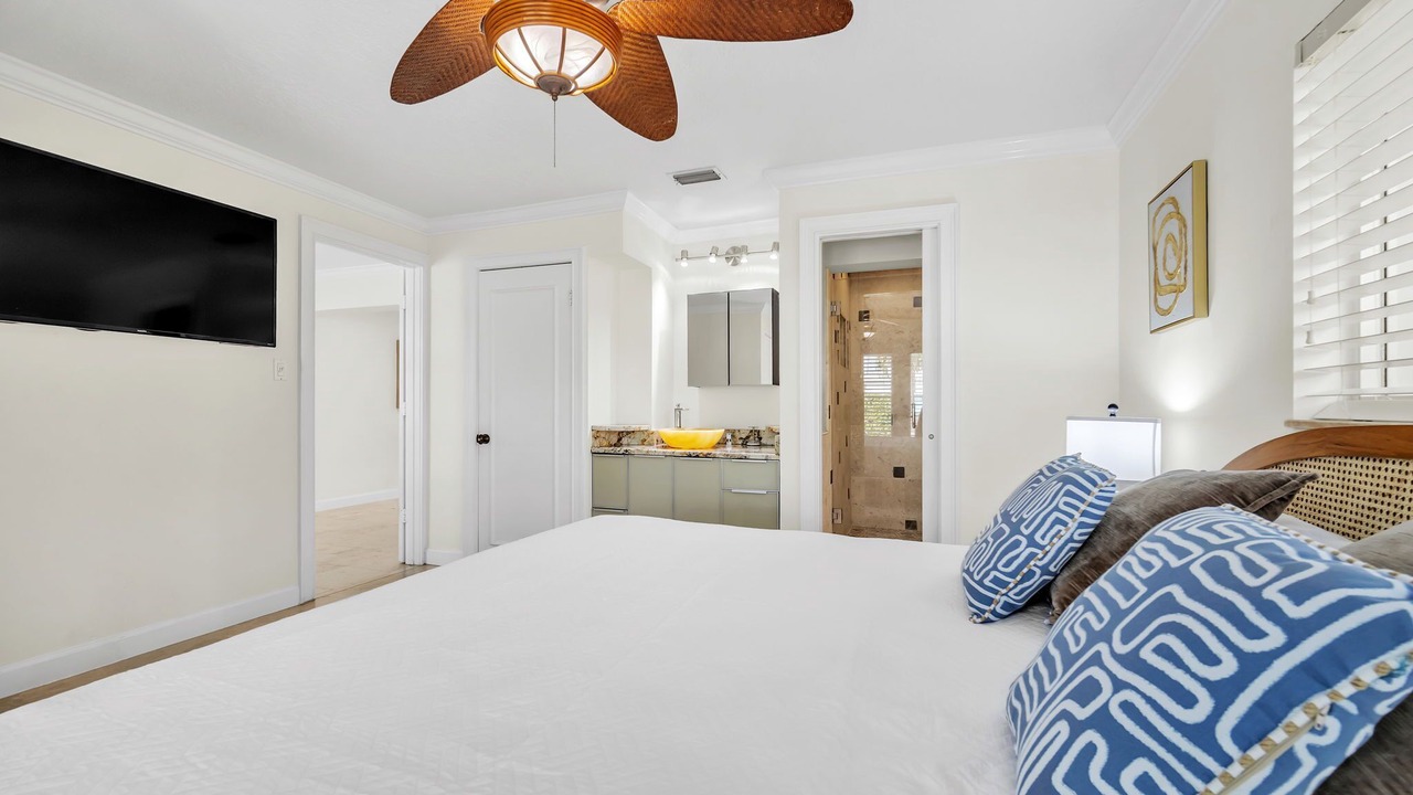 Photo of Bedroom in Pompano Beach