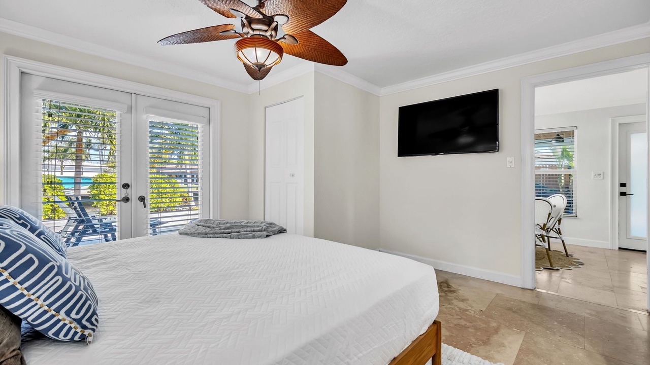 Photo of Bedroom in Pompano Beach