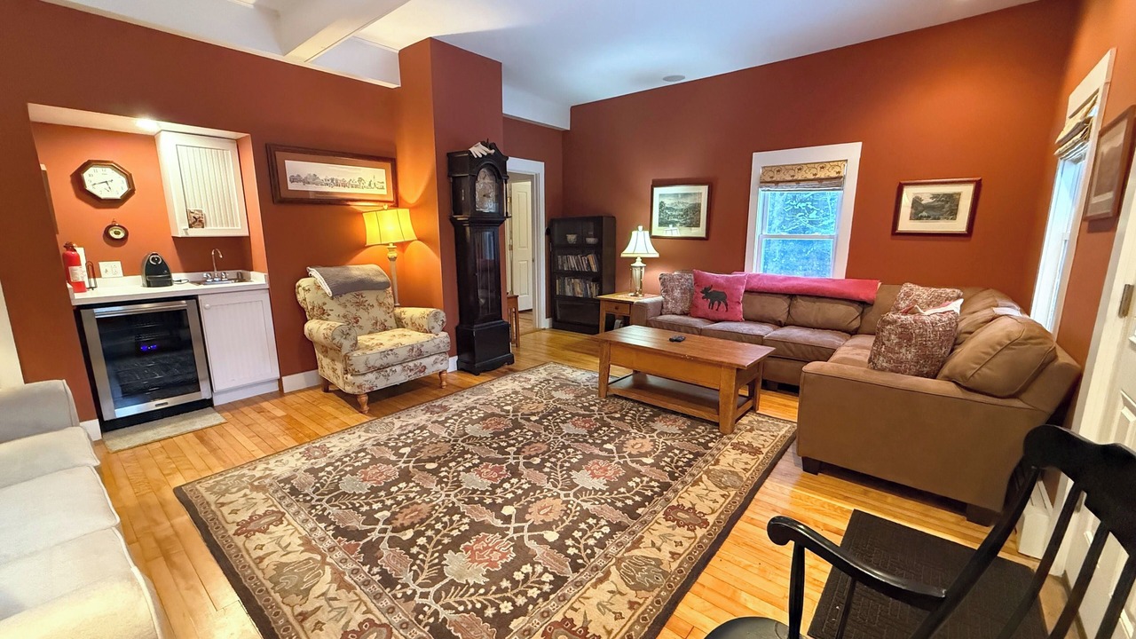 Photo of Livingroom in Carroll