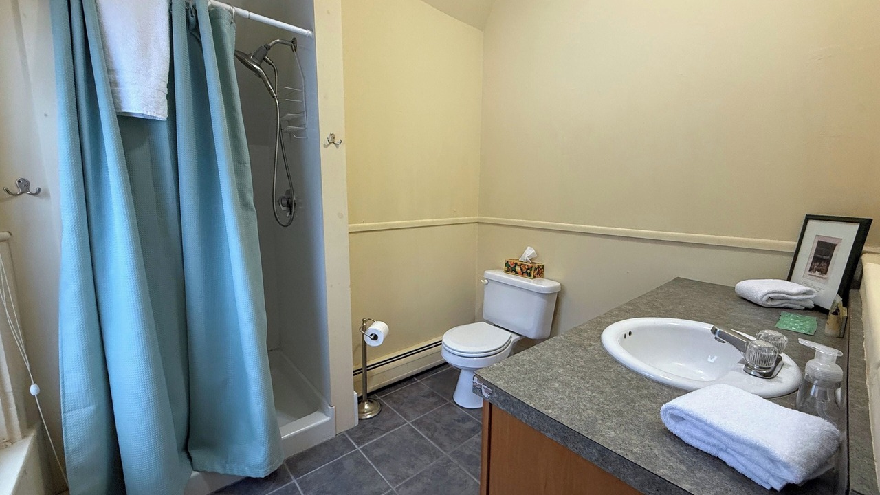 Photo of Bathroom in Carroll