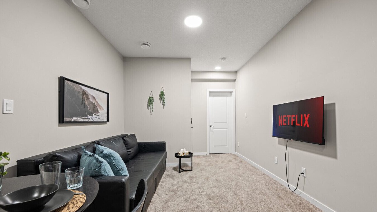 Photo of Livingroom in West Edmonton
