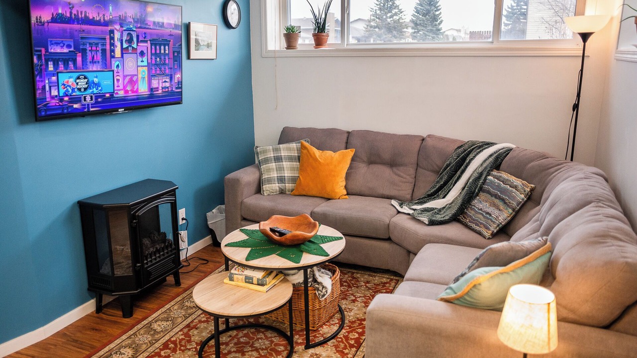 Photo of Livingroom in Calgary