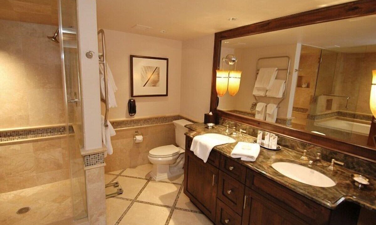 Photo of Bathroom in Aspen