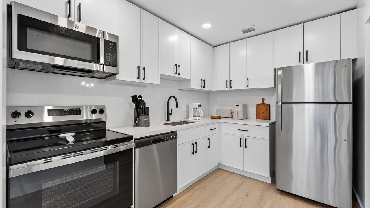 Photo of Kitchen in Tropic Isle