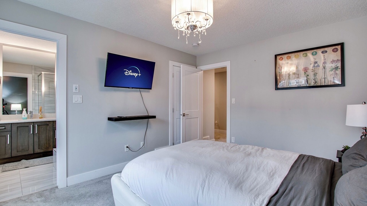 Photo of Bedroom in West Edmonton