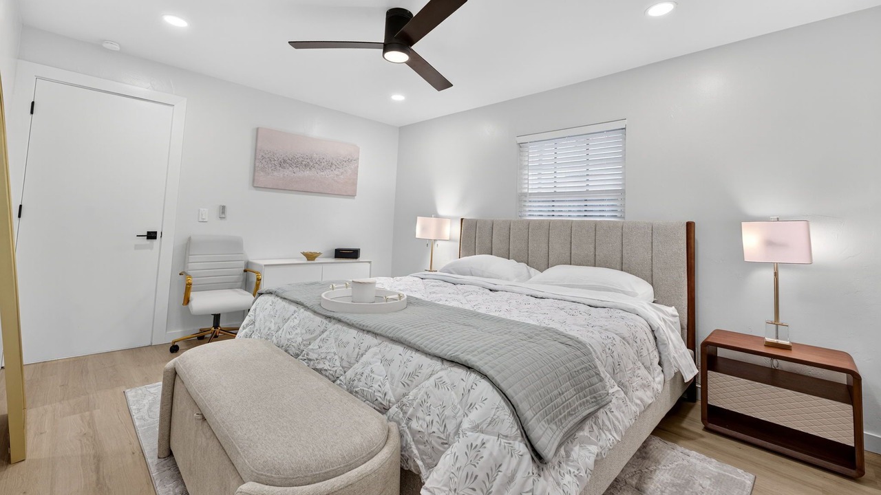 Photo of Bedroom in Tropic Isle