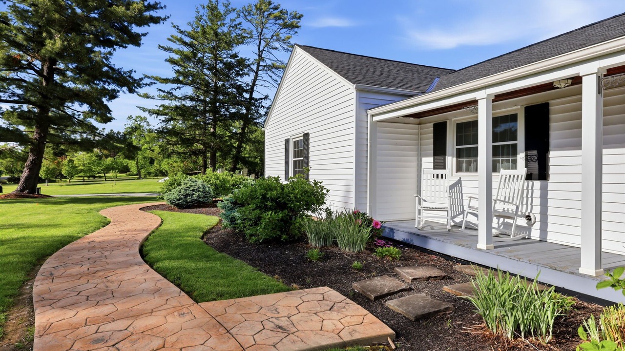 Photo of Patio Balcony in Novelty
