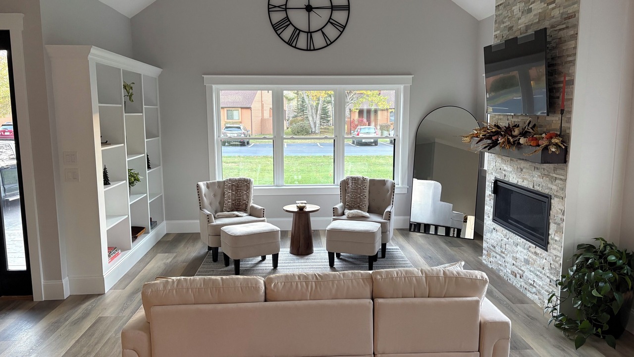 Photo of Livingroom in Plymouth