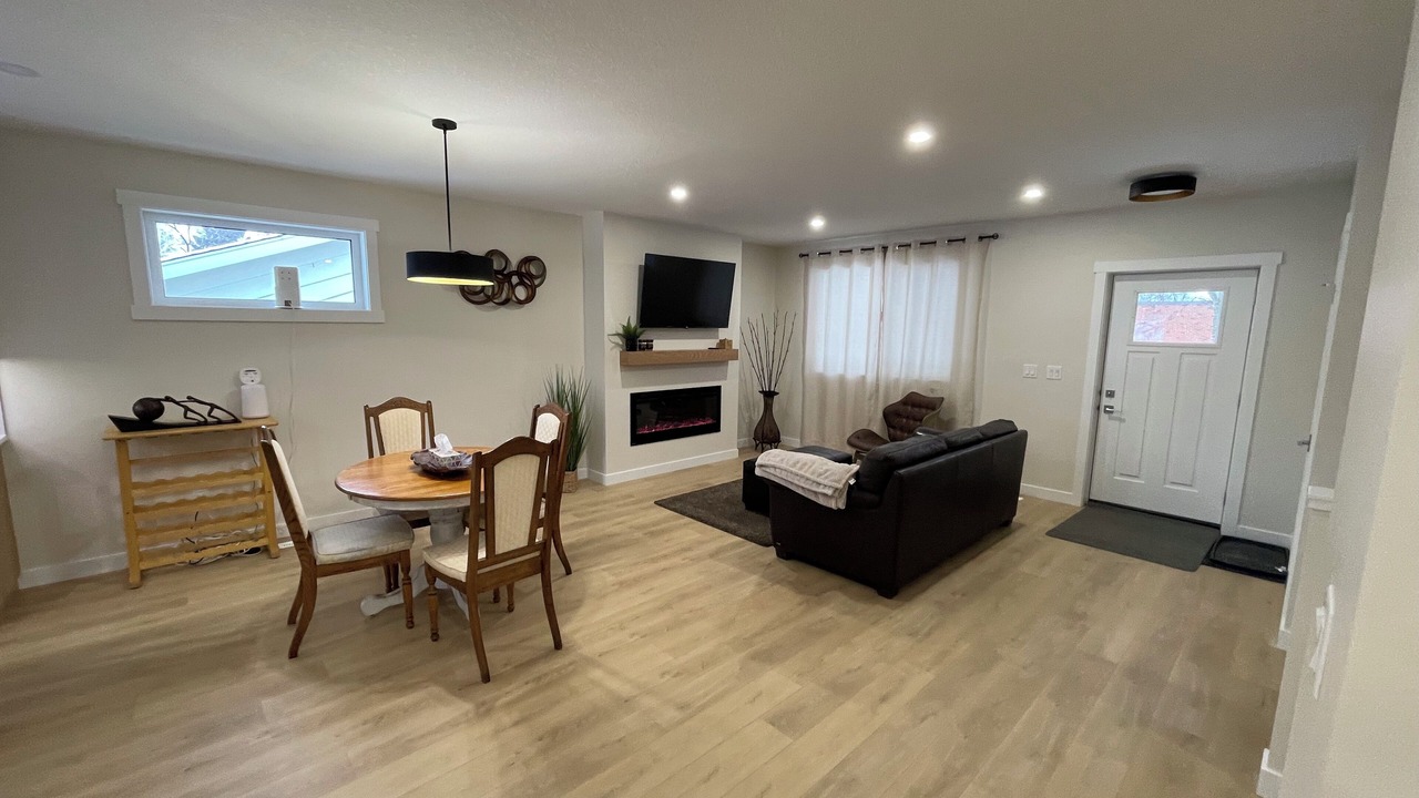 Photo of Livingroom in Fort Saskatchewan