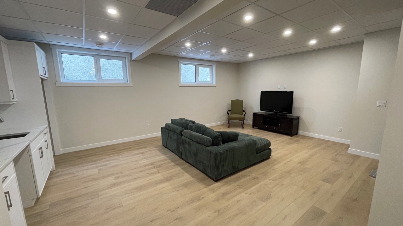Photo of Livingroom in Fort Saskatchewan