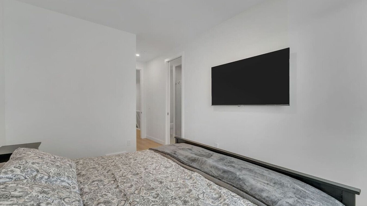 Photo of Bedroom in Shaganappi