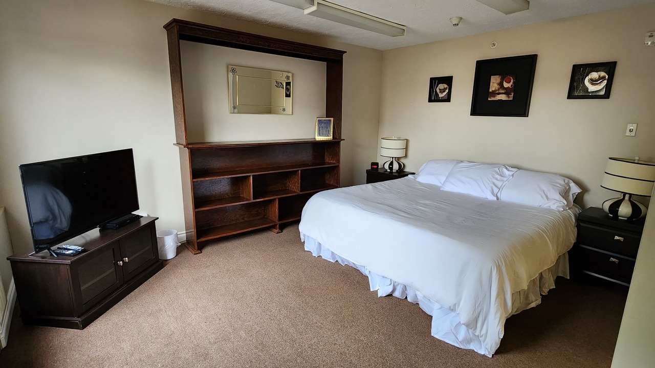 Photo of Bedroom in Medicine Hat