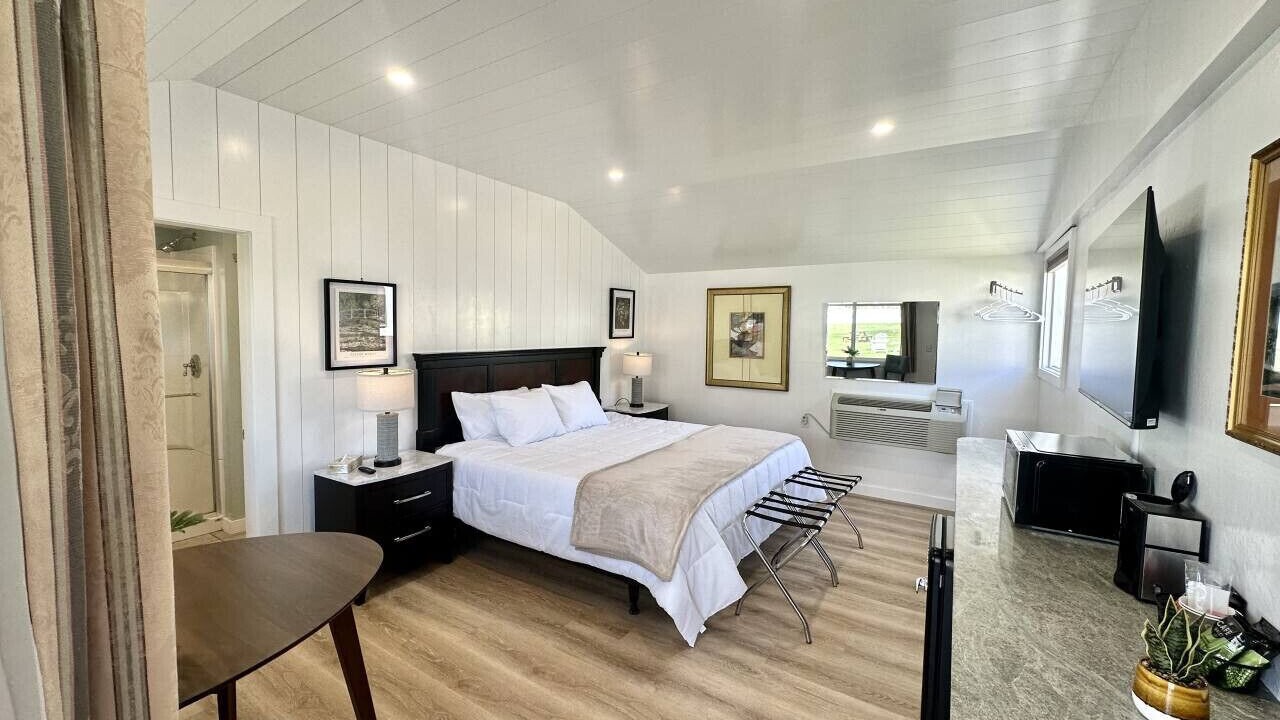 Photo of Bedroom in Hulls Cove