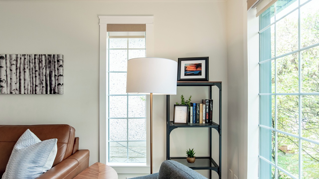 Photo of Livingroom in Southeast Edmonton