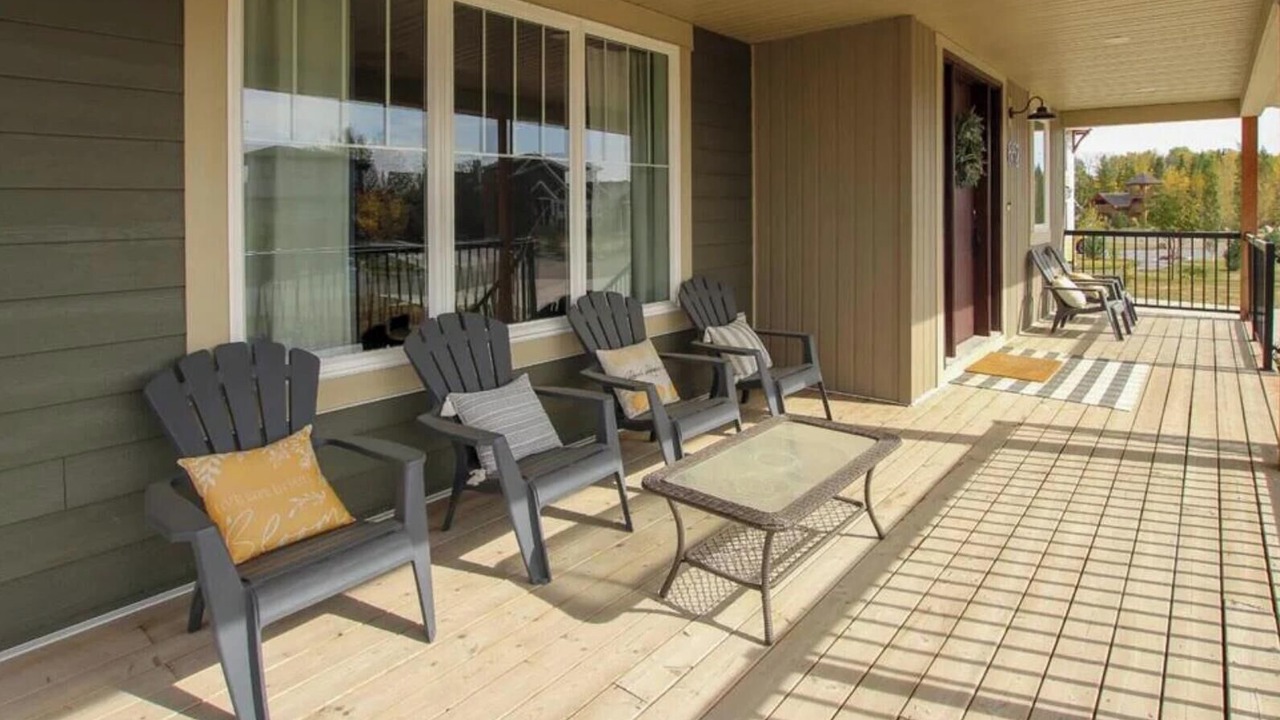 Photo of Patio Balcony in Division No. 8