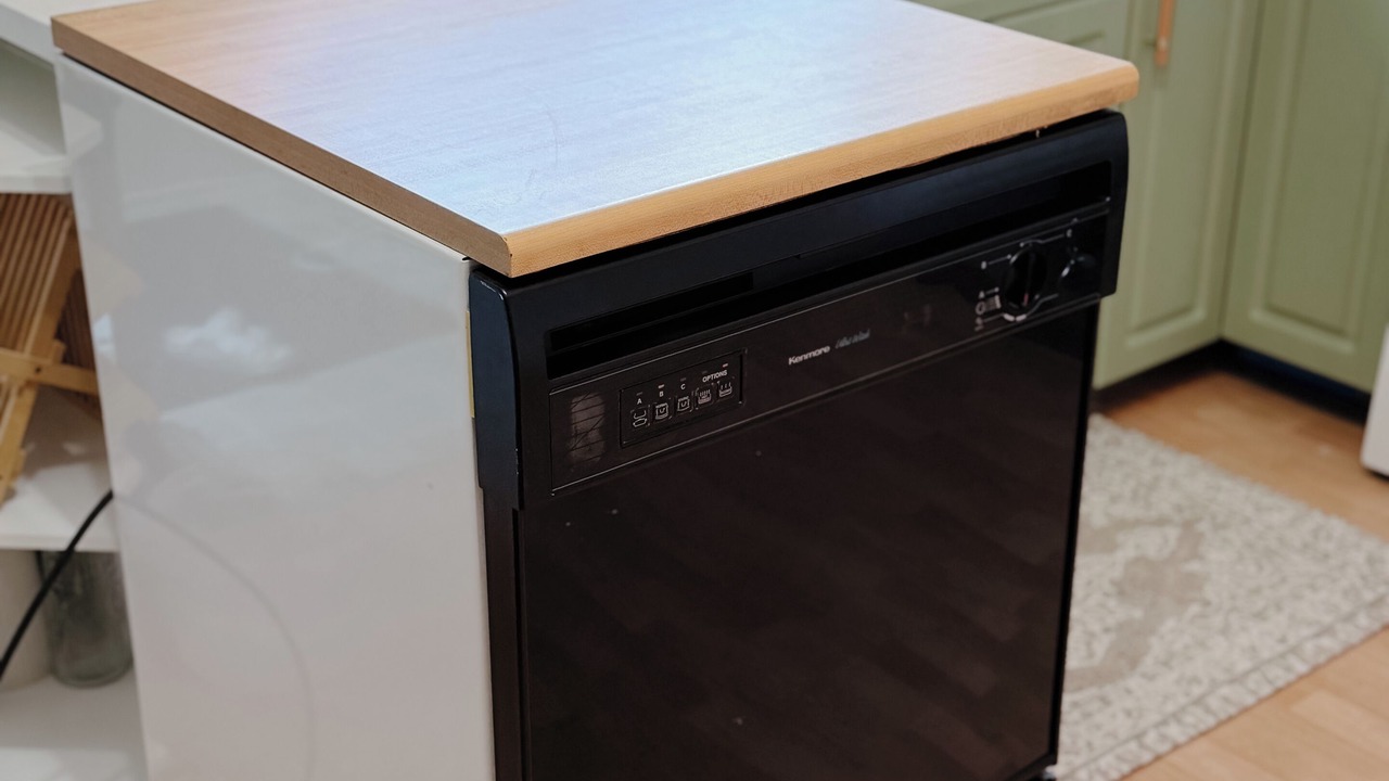 Photo of Kitchen in South Lethbridge