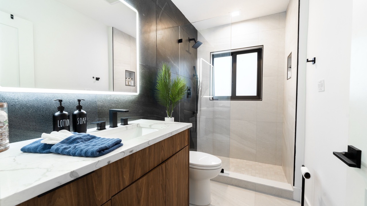 Photo of Bathroom in Riviera Beach