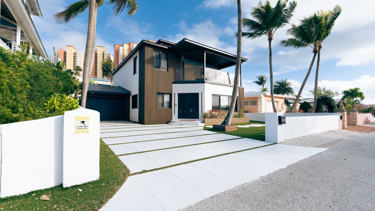 Photo of Outdoor in Riviera Beach