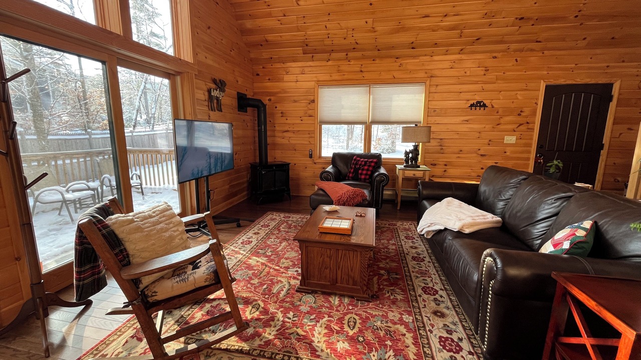 Photo of Livingroom in Birchview by the Saco