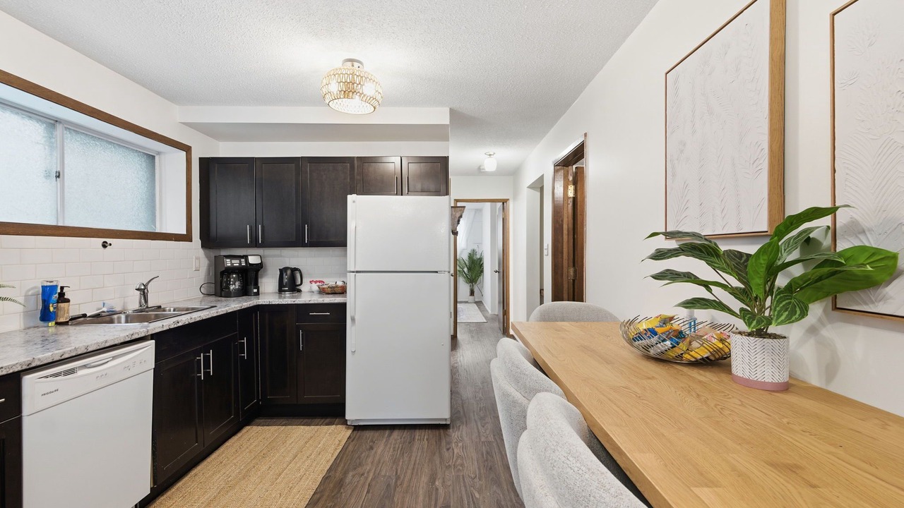 Photo of Kitchen in Southeast Edmonton