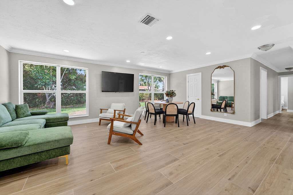 Photo of Livingroom in North Palm Beach