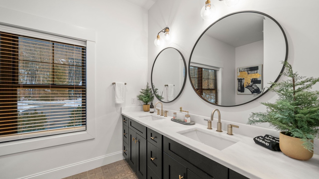 Photo of Bathroom in Lincoln