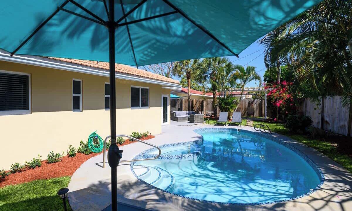 Photo of Outdoor in Coral Ridge Isles