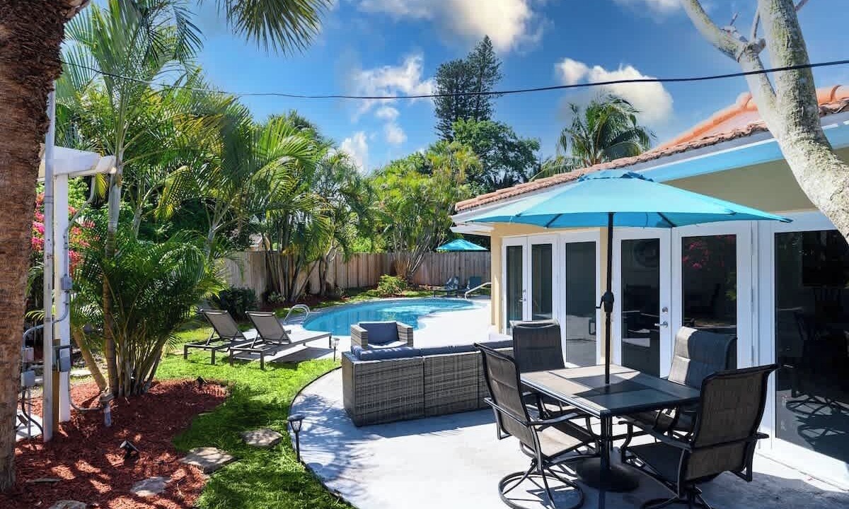 Photo of Outdoor in Coral Ridge Isles