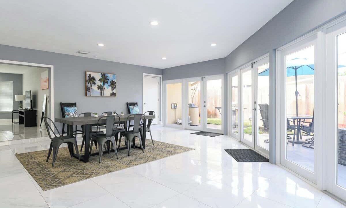 Photo of Others in Coral Ridge Isles