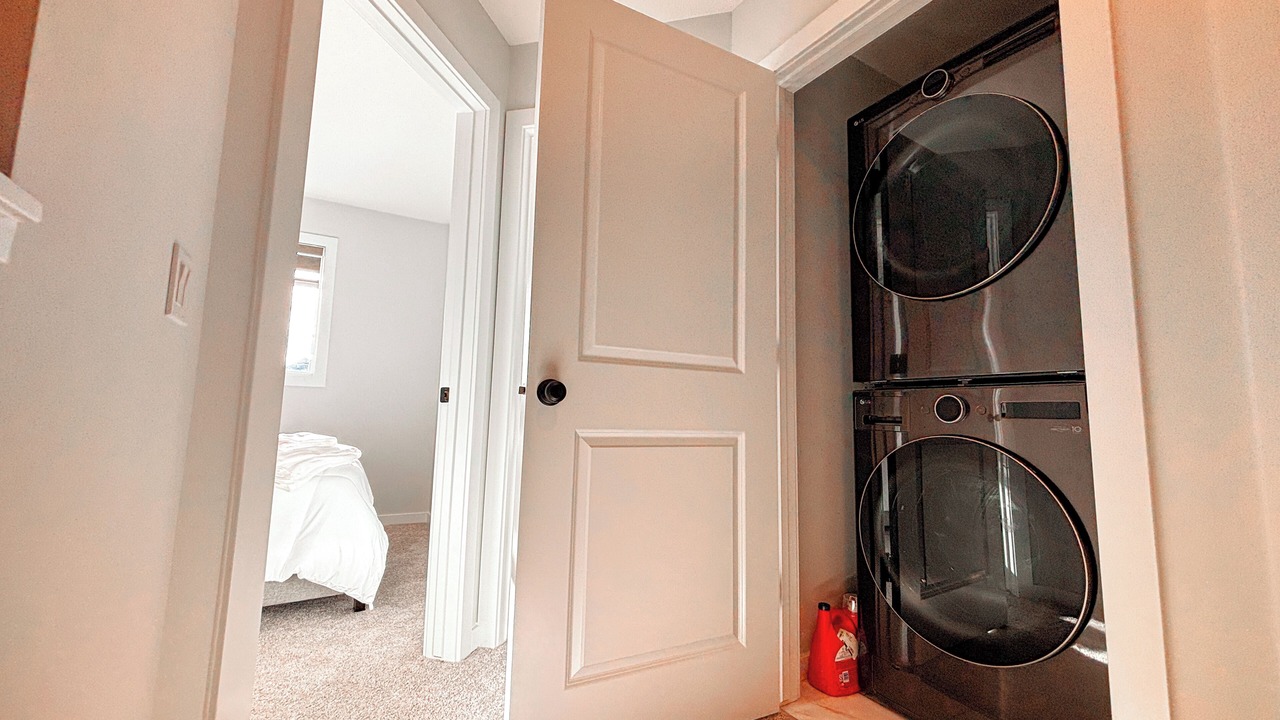 Photo of Bedroom in Leduc