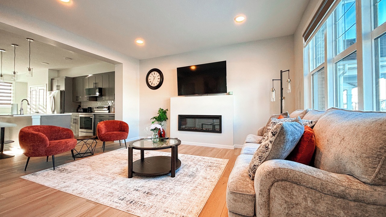 Photo of Livingroom in Leduc