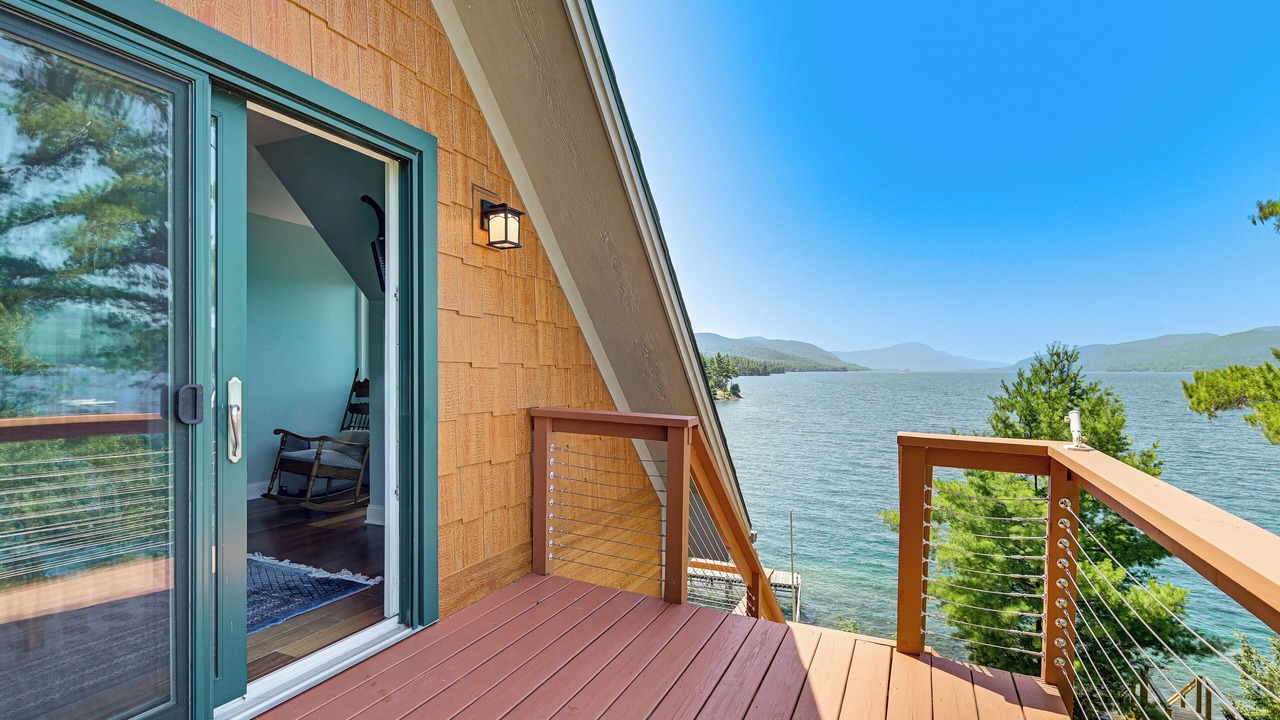 Photo of Patio Balcony in Putnam Station
