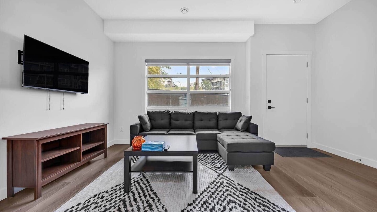 Photo of Livingroom in Crescent Heights