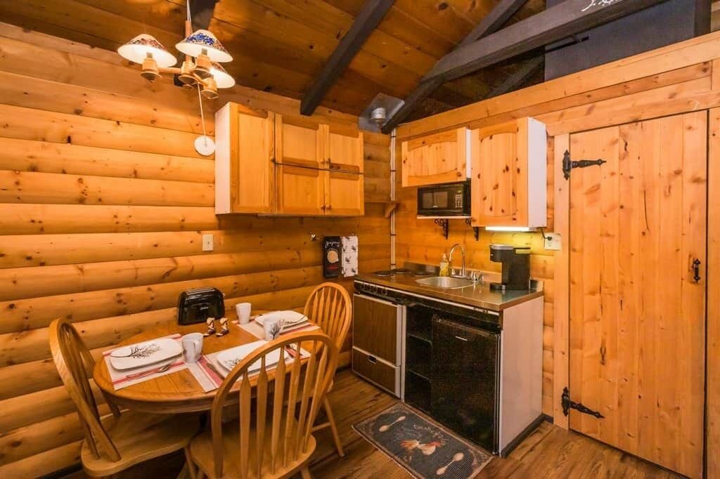 Photo of Kitchen in Division No. 11