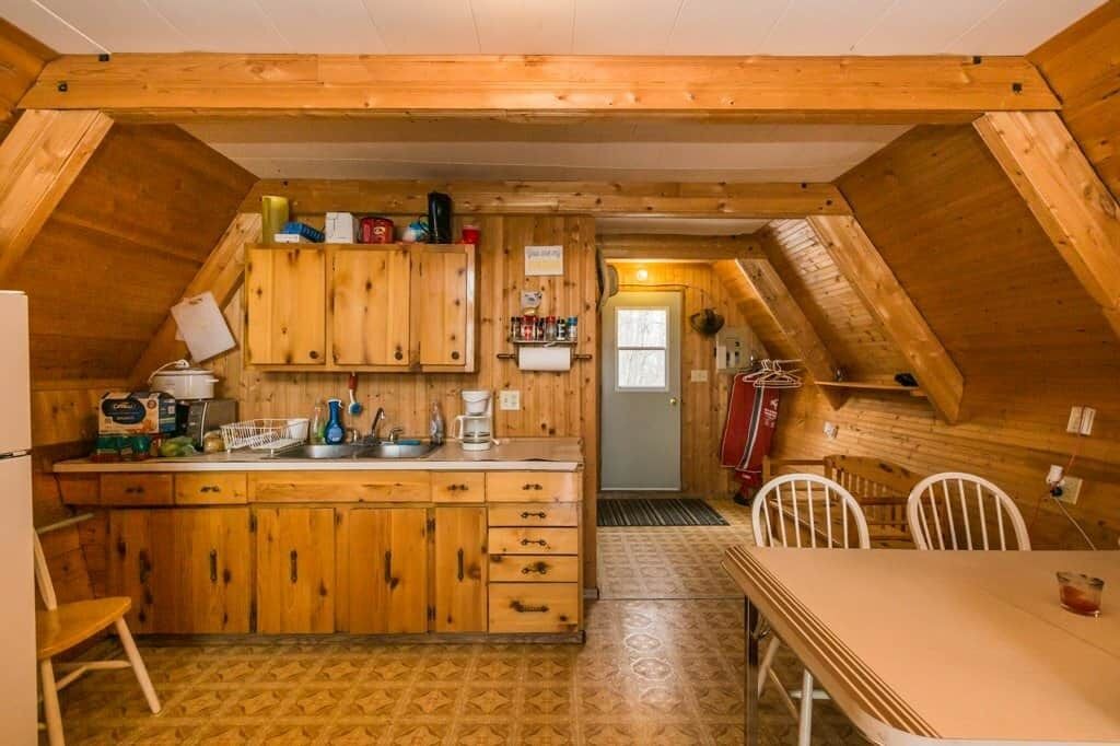 Photo of Kitchen in Division No. 11