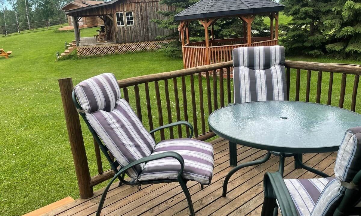 Photo of Outdoor in Division No. 11