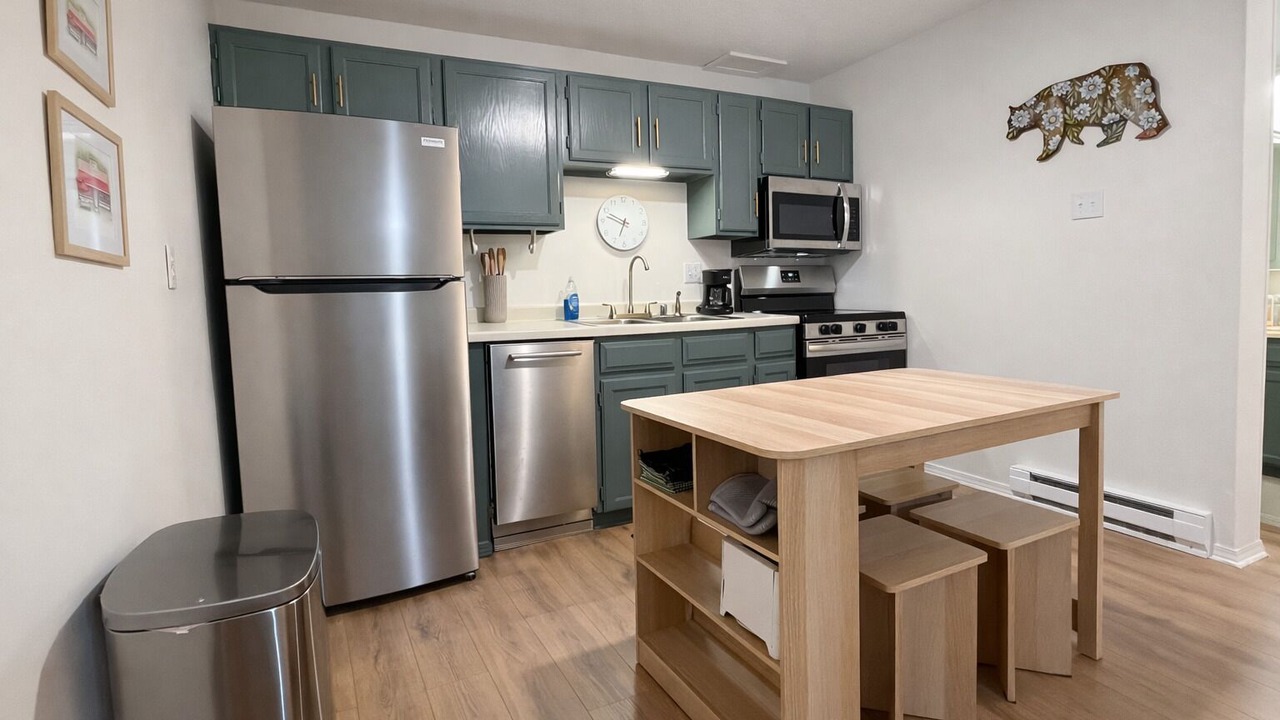 Photo of Kitchen in Red River